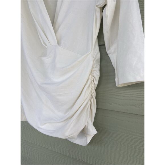 Soft Surroundings Ivory Pearl Alondra Knit Top I Vneck Shirring Shirt Womens Med - Picture 4 of 8